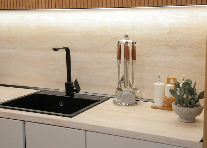 Exclusive Luxury & Free Parking Тирана