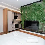 Lägenhet Exclusive Luxury & Free Parking Tirana