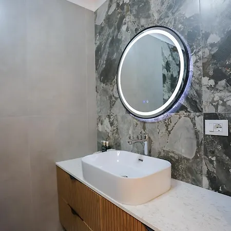 Exclusive Luxury & Free Parking Apartament *