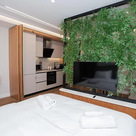 Apartment Exclusive Luxury & Free Parking Tirana